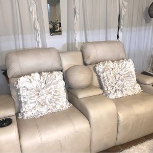 COPY - COPY - 2 large 22x22 pillows